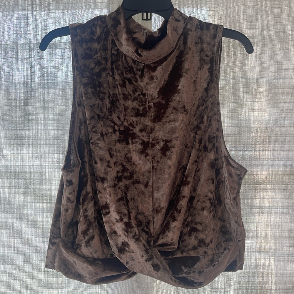 Tan Velvet Crop Top Mock Neck Size M
